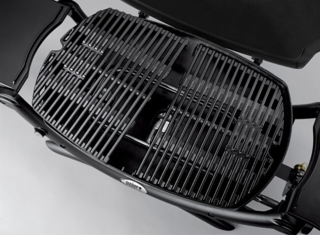 WEBER Q2000 WITH STAND - Image 4