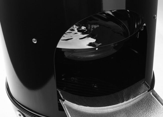 WEBER 57CM SMOKEY MOUNTAIN COOKER - Image 3