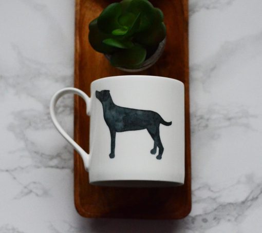 DIMBLEBY CERAMICS BLACK STANDING LABRADOR MUG