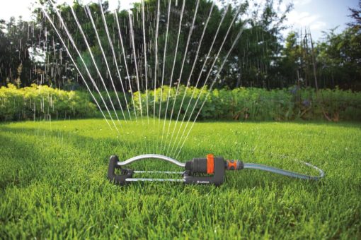 GARDENA OSCILLATING SPRINKLER