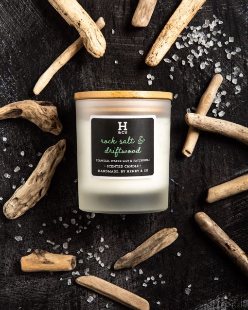 HENRY & CO CANDLE ROCK SALT AND DRIFTWOOD