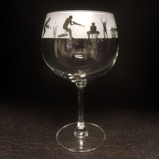MILFORD GIN BALLOON GLASS CRICKET