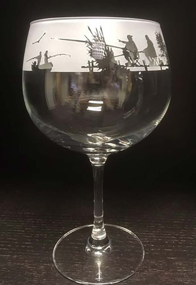 MILFORD GIN BALLOON GLASS FISHING