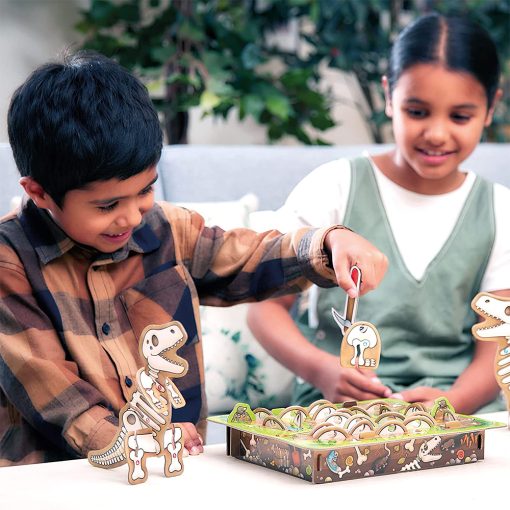 Orchard Toys Dinosaur Dig - Image 3