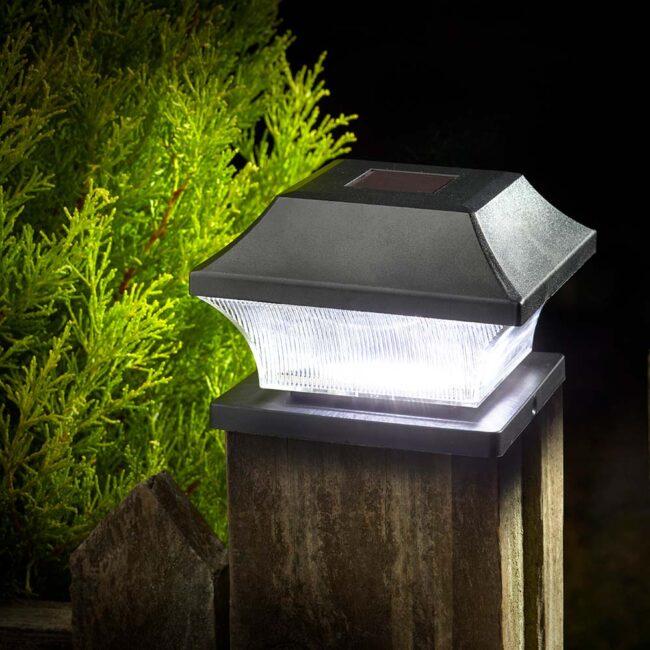 SMART GARDEN SOLAR LED POST LIGHT