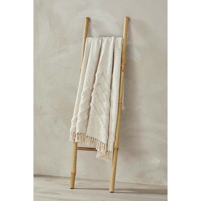 WALTON & CO TUFTED COTTON THROW CREAM