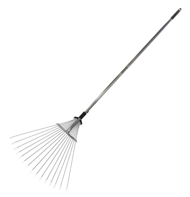 WILKINSON LAWN SPRINGTINE RAKE ADJUSTABLE